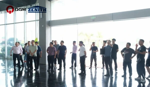 Industrial Solid Waste Network Delegationen besøgte Quangong Co., Ltd. for inspektion og udveksling