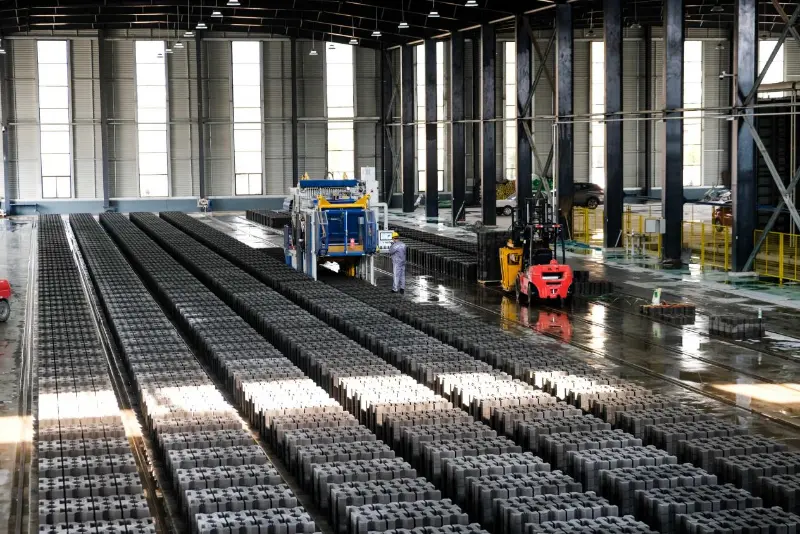 Mobil blokmaskine ZN940SC: Pallefri betonløsning